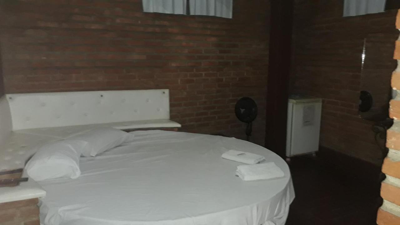 Planeta Sex Motel เซาโจเอา เดล เฮย์ ภายนอก รูปภาพ